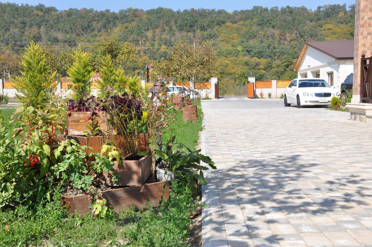 Xutorok Hotel & Restaurant Chilegir Exterior photo